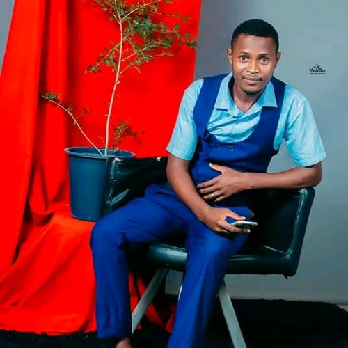 Alfo Smith Mw - Malawi artist on MalawiSongs