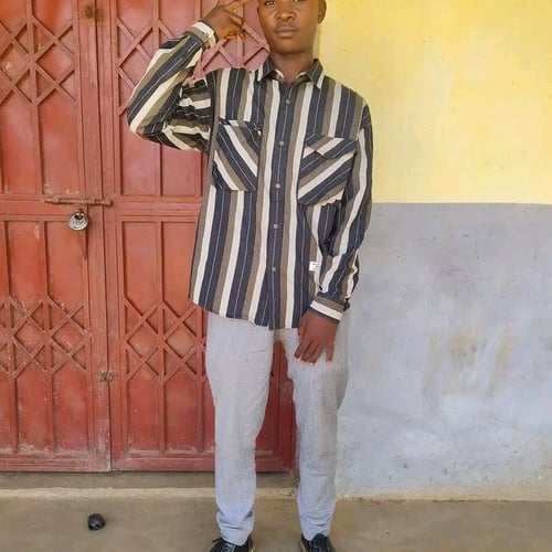 Dhinga Man - Malawi artist on MalawiSongs