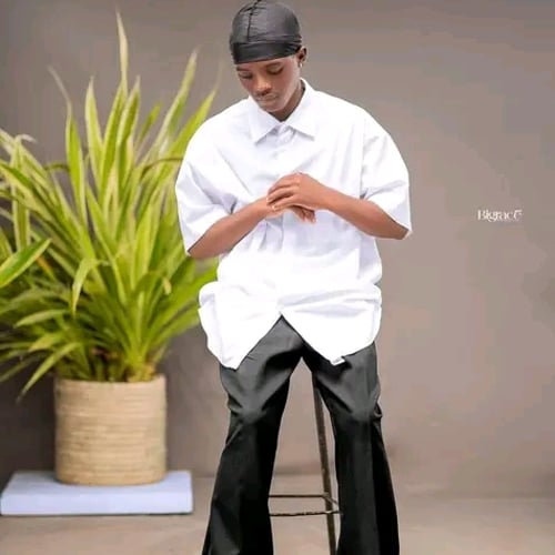 Cench Lit - Malawi artist on MalawiSongs