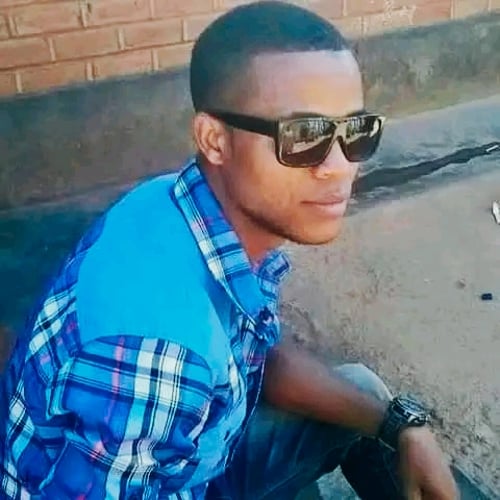 Hip hop battle by SLIM G - MalawiSongs