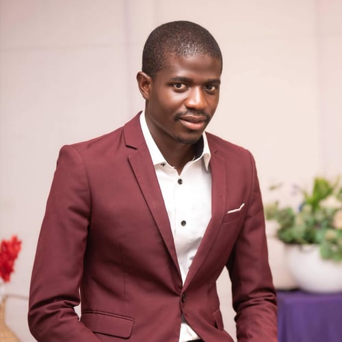 Baxter Kagwaapa - Malawi artist on MalawiSongs