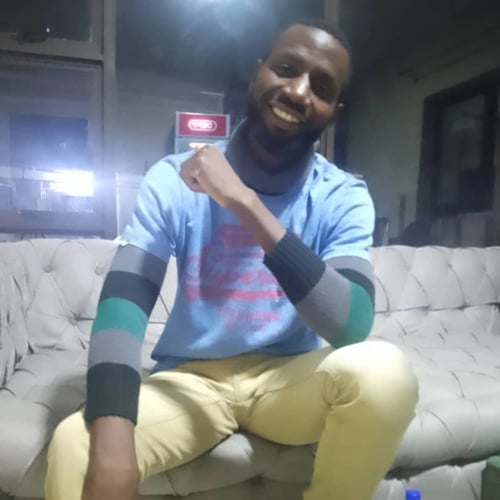 Lau - Malawi artist on MalawiSongs