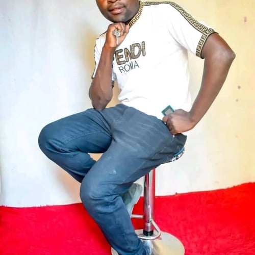 Raphael kumwenda Ntchimo limazuza Prod by upc record by Raphael Kumwenda - MalawiSongs