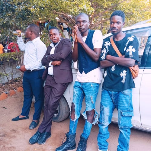 Tremor NI - Malawi artist on MalawiSongs