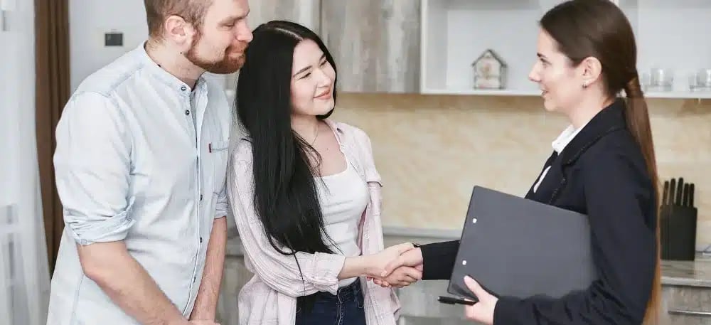 Enhancing Video Descriptions and Utilizing Tags