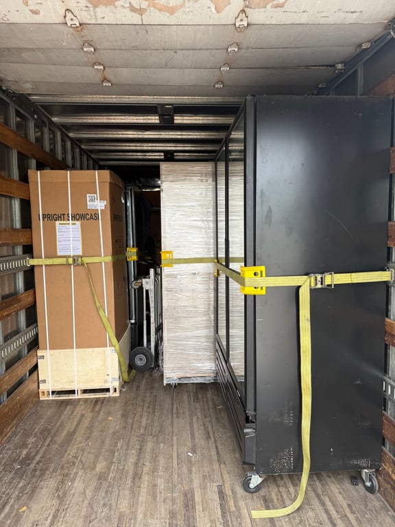 Moving Truck Interior Large Items Straps