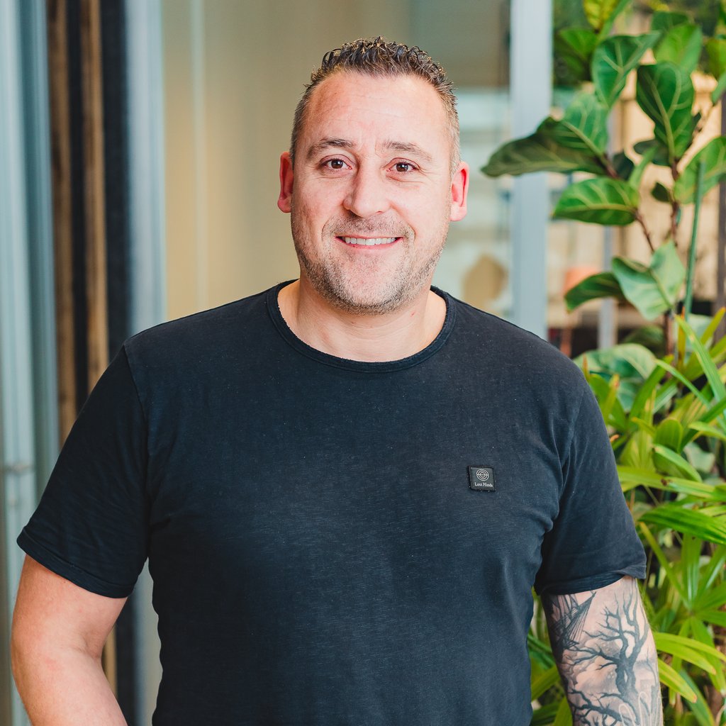 Mike Scholten Parella