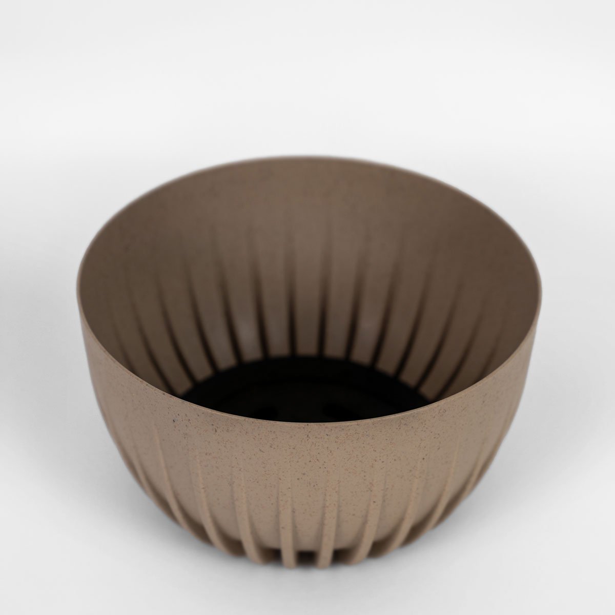 Misa-doniczka 24 cm Mira Eco Coffee z domieszką łupin kawy, kolor latte, pojemność 3,6 l.