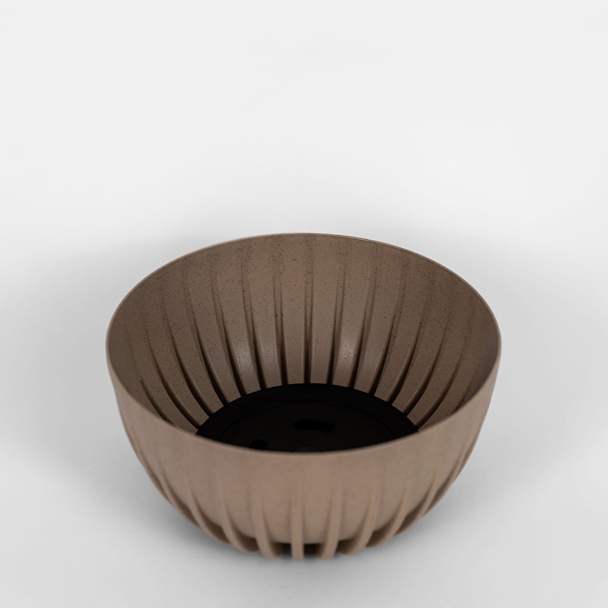 Misa-doniczka Mira Eco Coffee 30 cm z domieszką łupin kawy, kolor latte, pojemność 6,3 l.