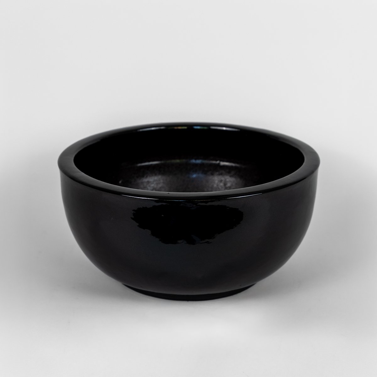Ceramiczna misa-donica, czarna, szkliwiona, ręcznie malowana, mrozoodporna.