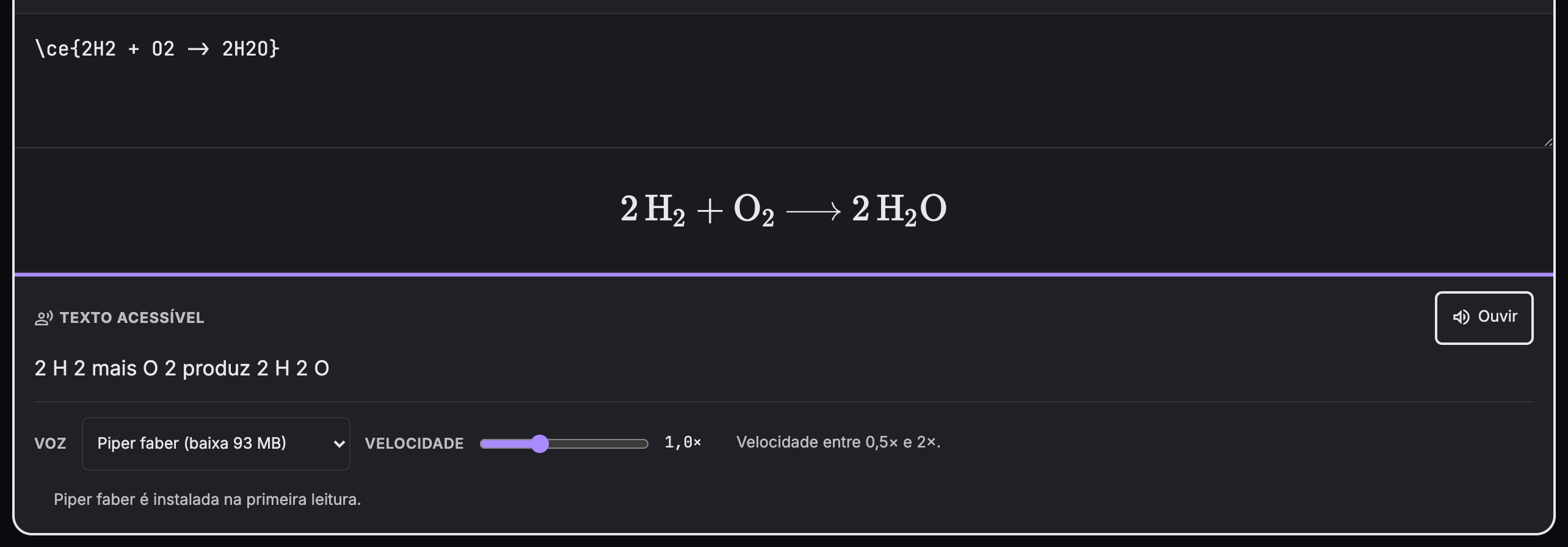 Editor com a equação química da água e a leitura em que a seta vira a palavra produz.