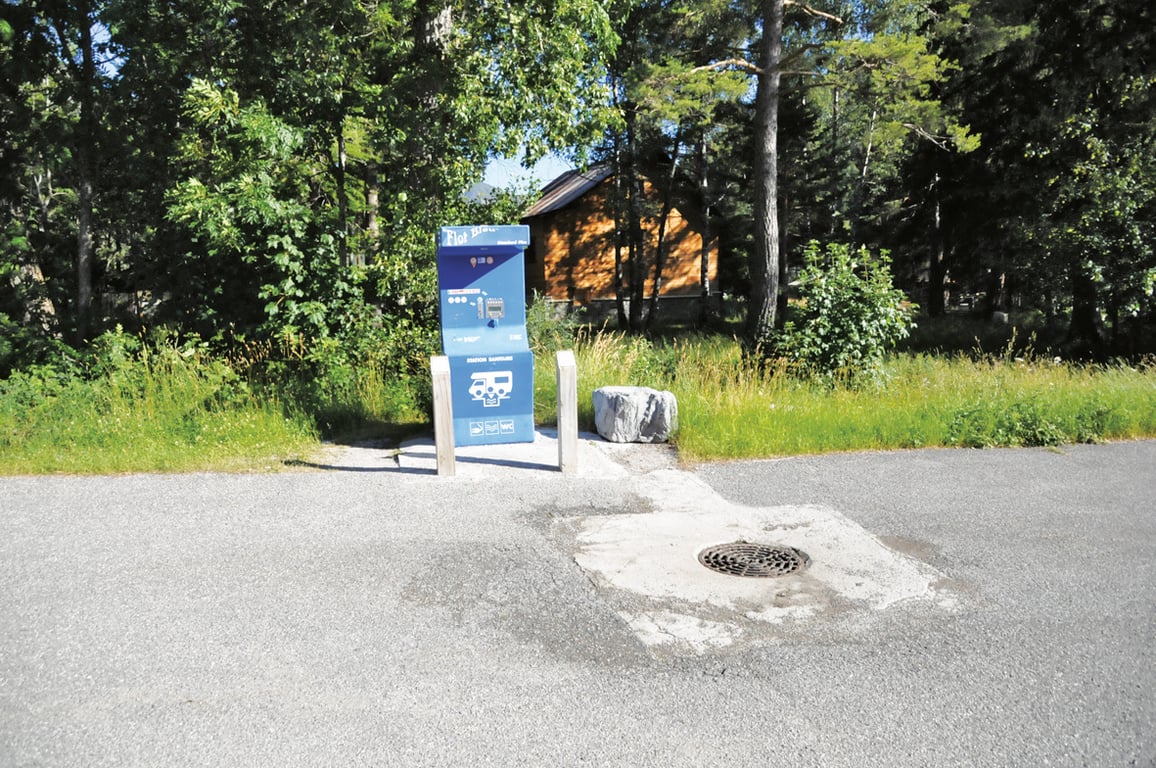 ALLOS - Photo 2