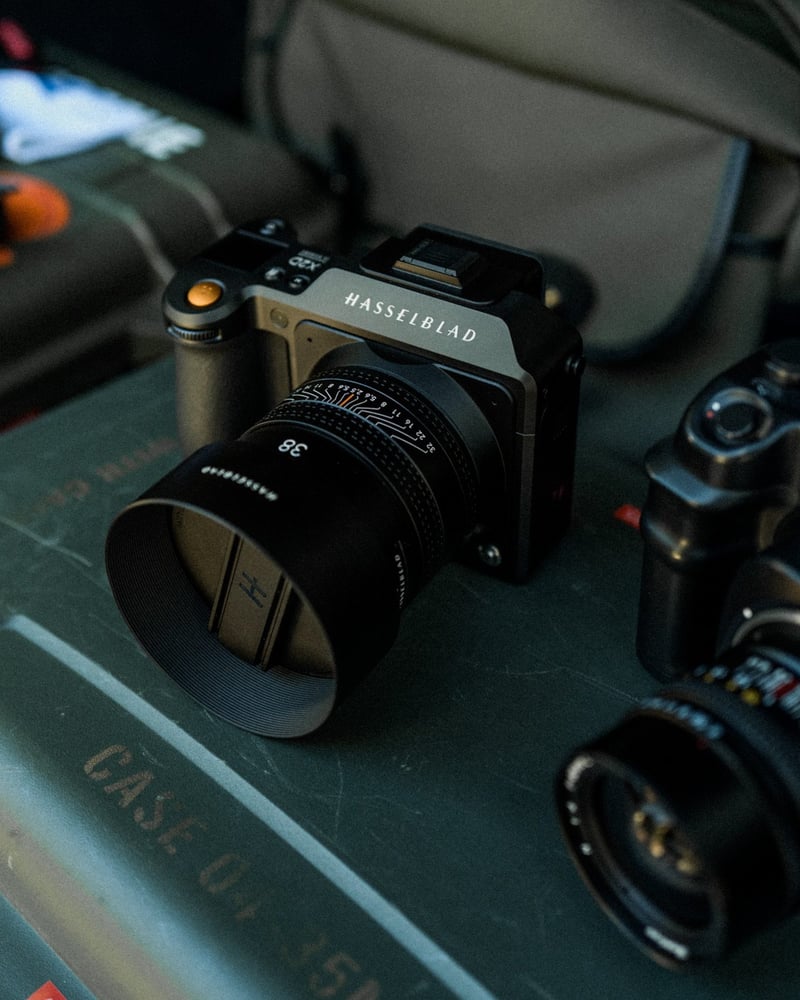 Using the Hasselblad X2D & Leica Q2 Side-By-Side With Aaron Greene