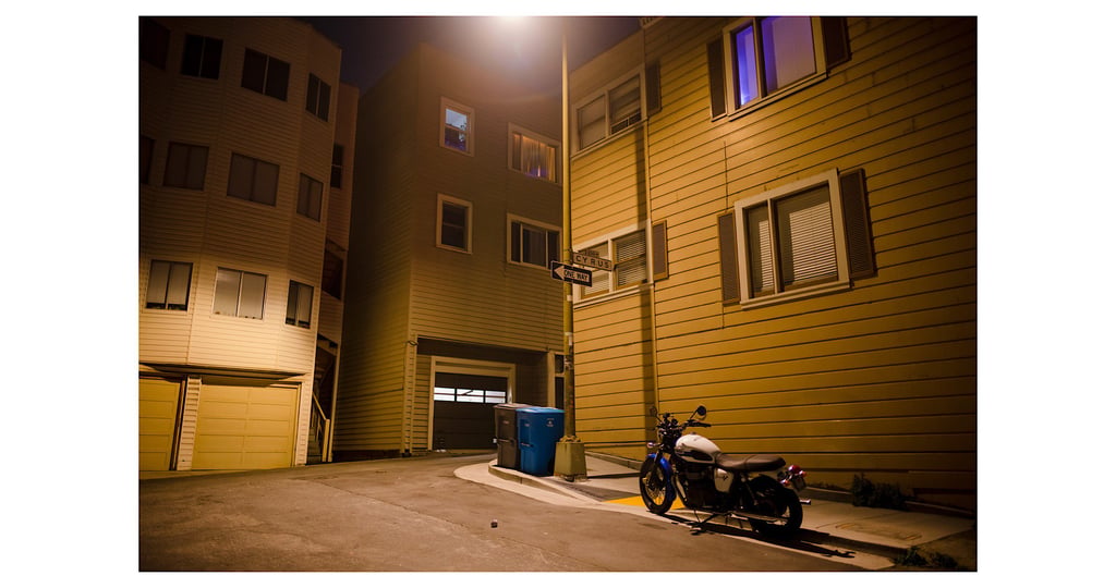TP&S 28 Summilux28 Lux Night 13