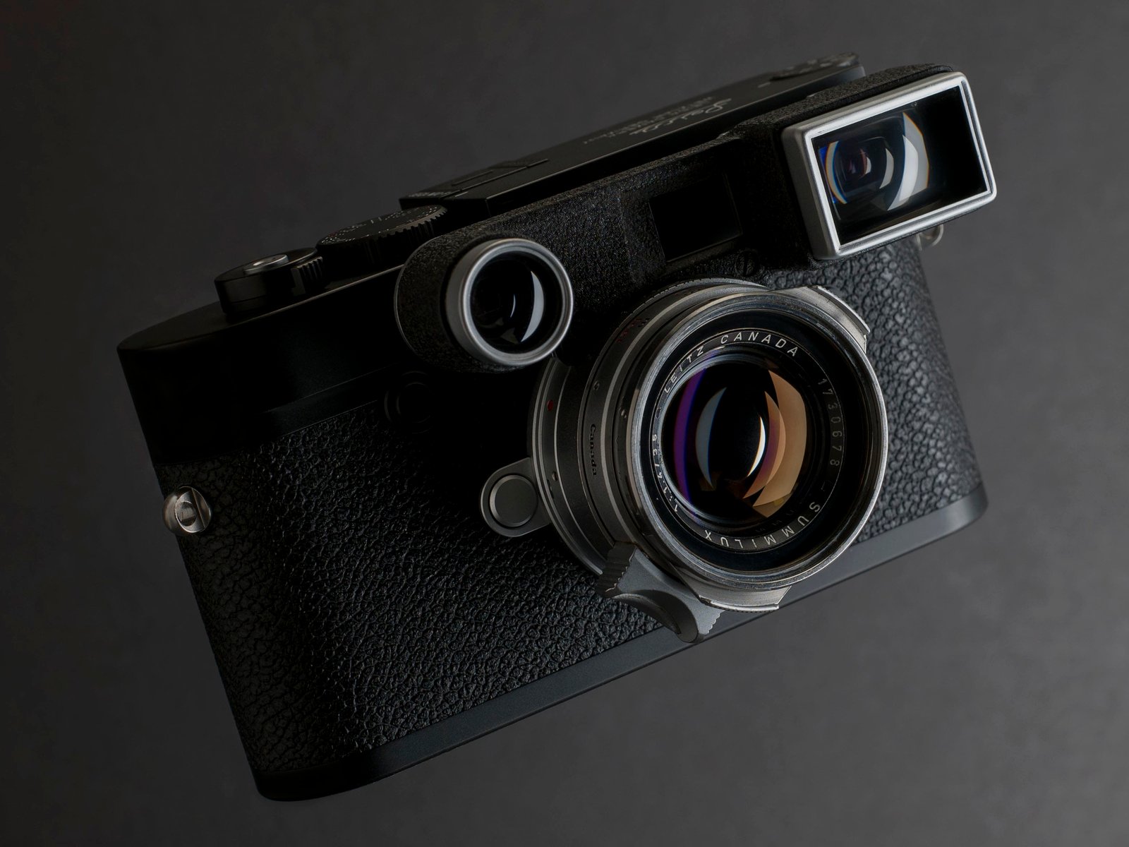 The Leica 35mm f1.4 Summilux-M Steel Rim