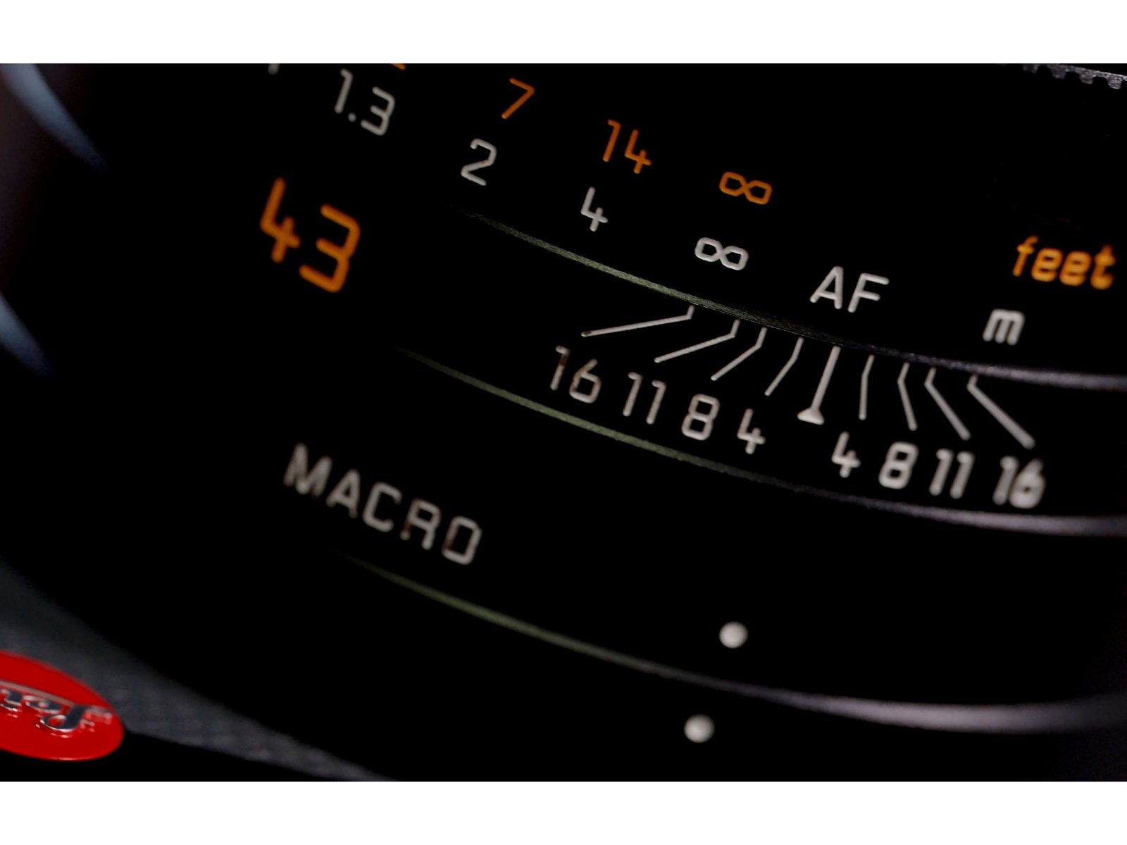Thumbprints & Signatures: Leica 43mm f2 Apo-Summicron ASPH
