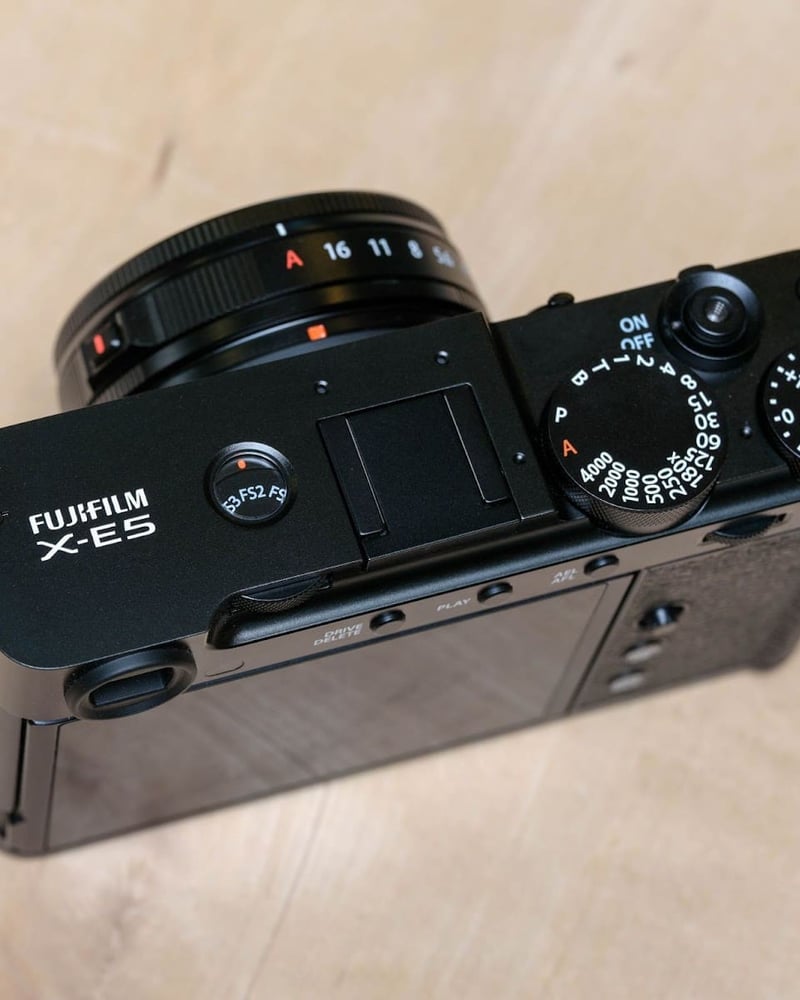 First Look: The Fujifilm X-E5 & 23mm F2.8 WR