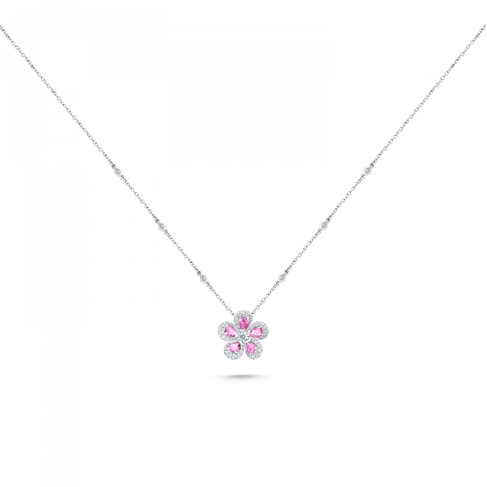 Miss daisy pendant