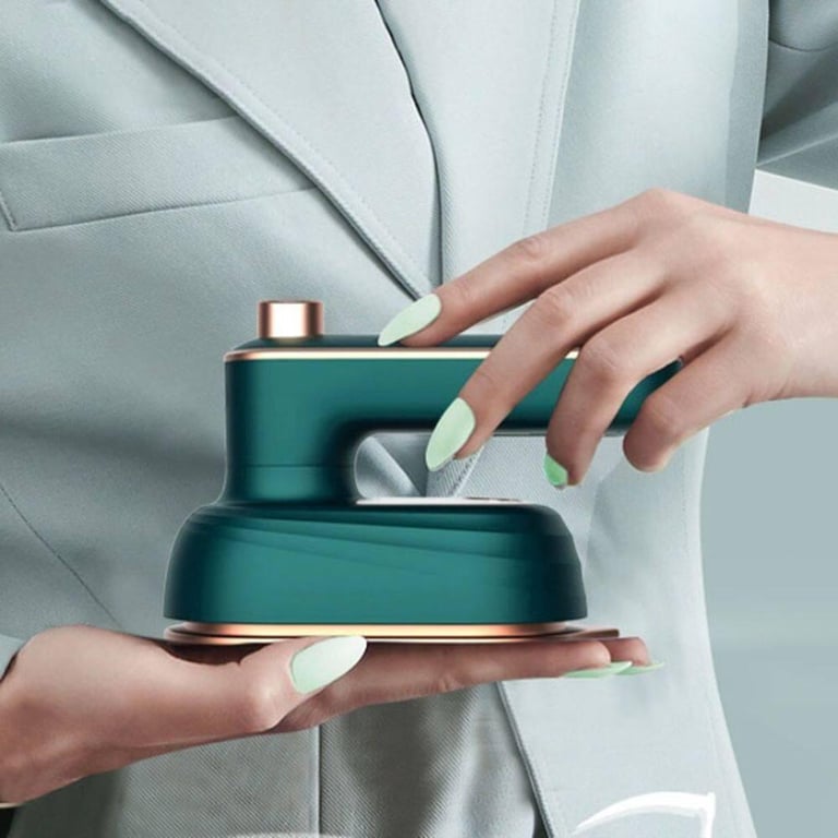 【Ready Stock】 Portable Steam ironing machine Travel Mini Iron Hand-held ironing machine Electric iron Garment steamer