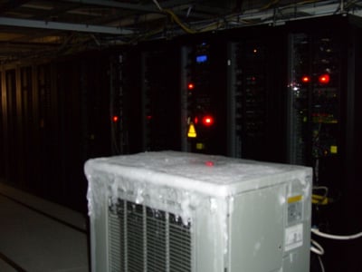 AWS hit by US‑East‑1 outage after data‑center thermal event
