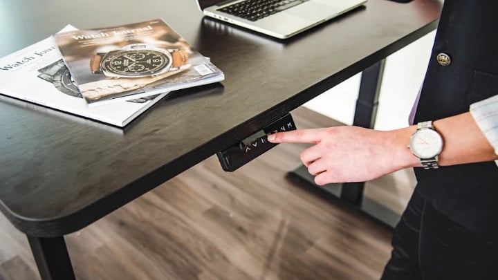 Shared Desks Without the Drama: Everyday Etiquette