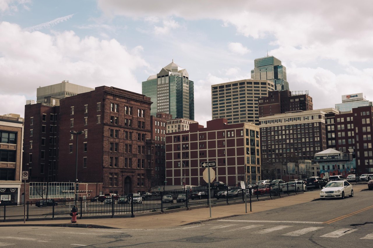 A view to the Kansas City skyline over the Crossroads brick buildings