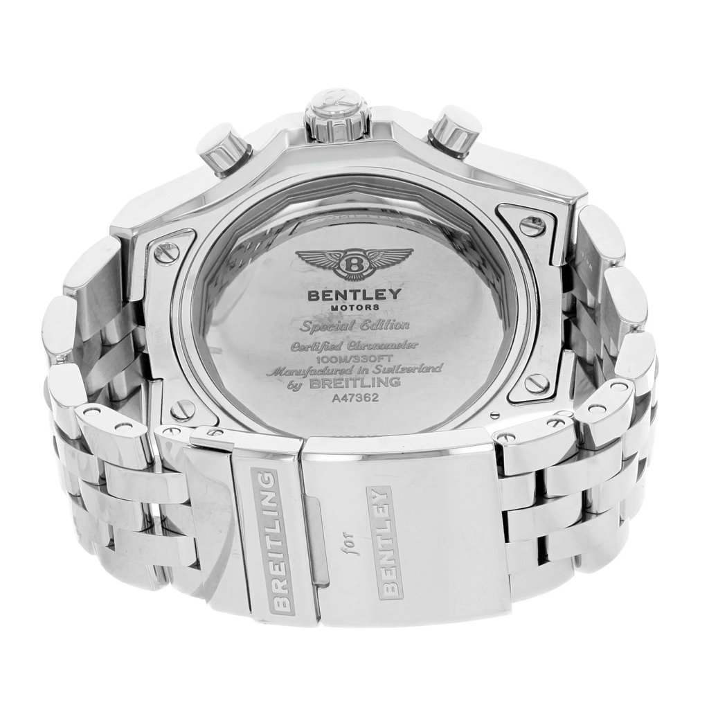 Back View Of {Caseback} Back Case And Closed Stainless Steel Band Of Breitling A4736212/B919-998A Watch Pre Owned Condition
