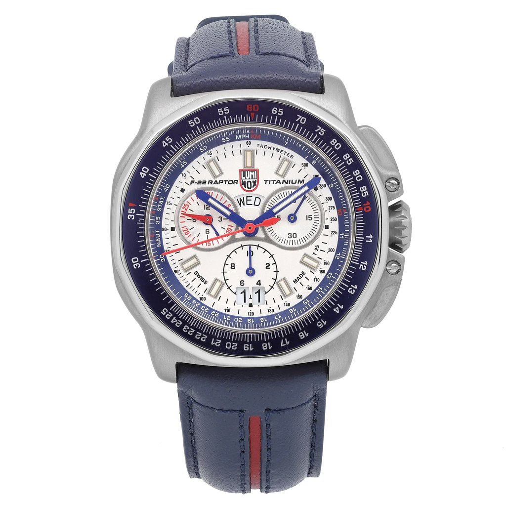 Front Full View Of Luminox XA.9273 Stainless Steel Watch Display Model Condition Excellent