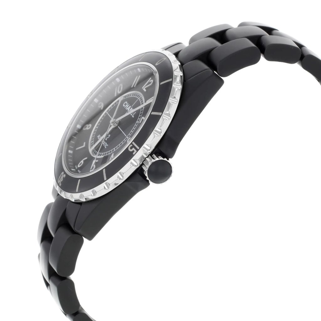 3rd image of Chanel H3131 Wristwatch, DisplayModel condition