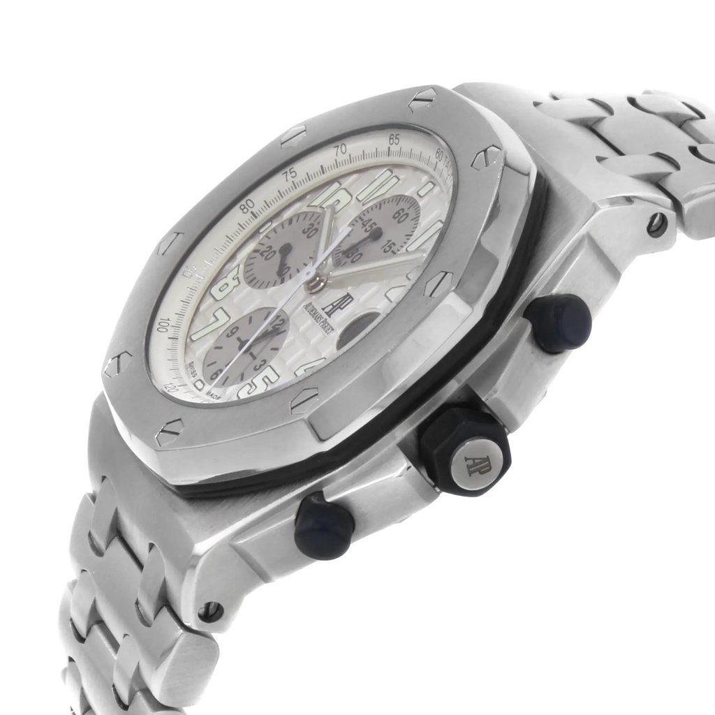3rd image of Audemars Piguet 25721ST.OO.1000ST.07.A Wristwatch, PreOwned condition
