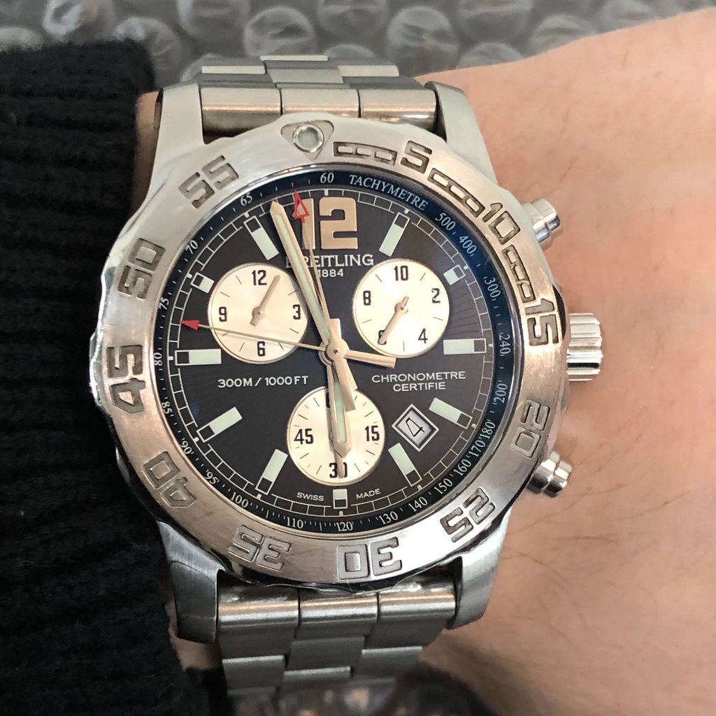 Up Close Front Facing Picture Of Breitling A7338710/BB49-157A Stainless Steel Watch Pre Owned Condition