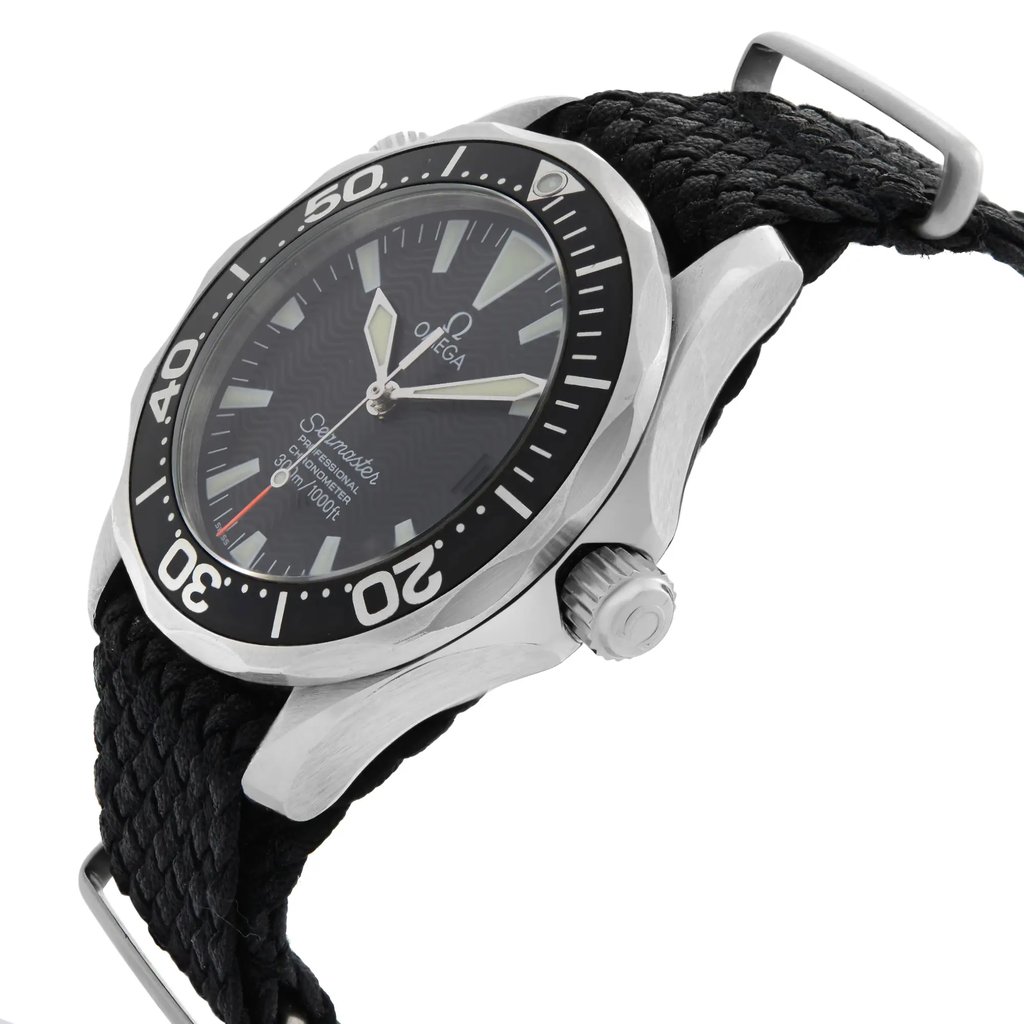 View Of Crown Facing Side Of OMEGA 2252.50.00 Stainless Steel Watch Pre Owned Condition