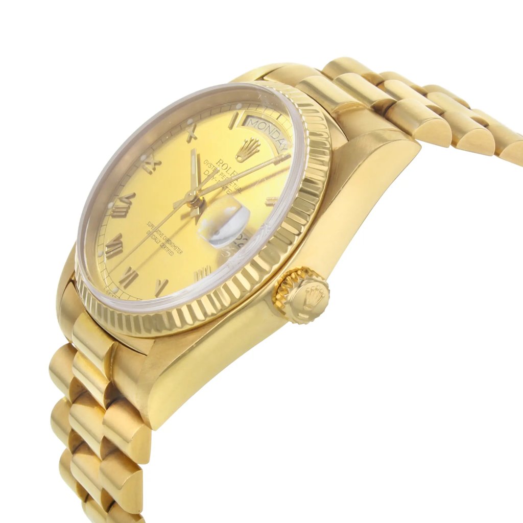 View Of Crown Facing Side Of Rolex 18038 Gold 18kt Watch Pre Owned Condition