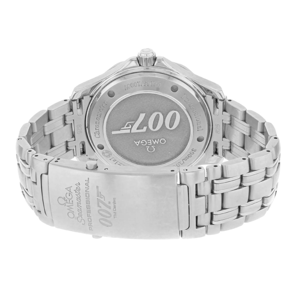 4th image of OMEGA 2226.80.00 Wristwatch, PreOwned condition