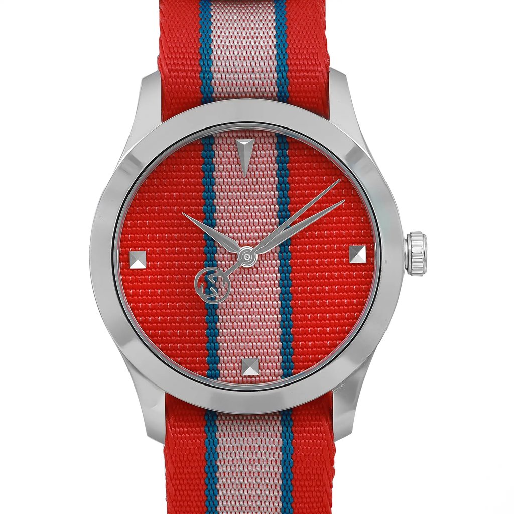 Up Close Front Facing Picture Of Gucci YA1264070 Stainless Steel Watch New With Defects Condition