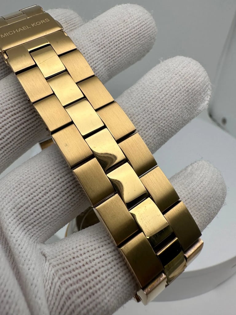 3rd image of Michael Kors Michael Kors Garner Wristwatch, NewWithDefects condition