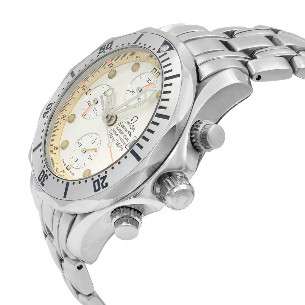 3rd image of OMEGA 2598.20.00 Wristwatch, PreOwned condition
