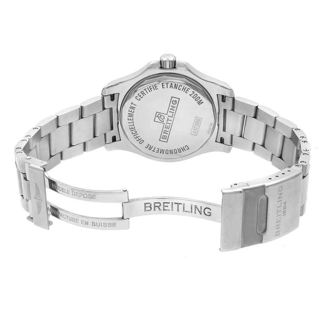 Back View Of {Caseback} Back Case And Open Stainless Steel Band Of Breitling A1738811-BD44-173A Watch Pre Owned Condition