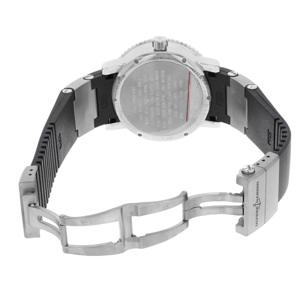 5th image of Ulysse Nardin 263-55-3 Wristwatch, DisplayModel condition