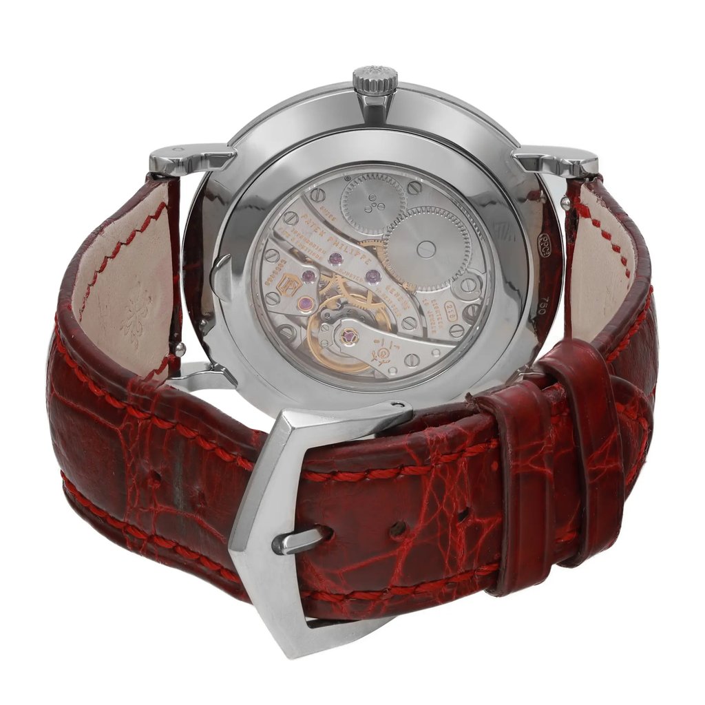 5th image of Patek Philippe Calatrava Wristwatch, PreOwned condition