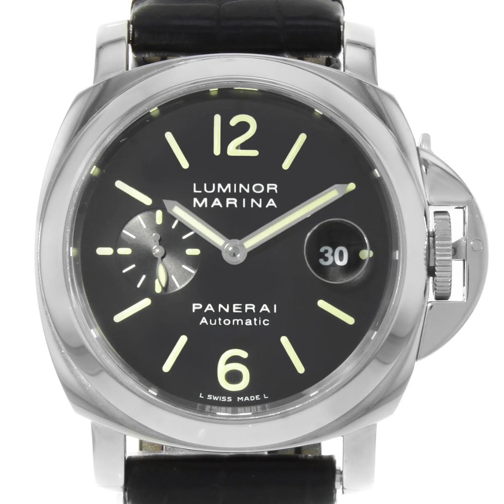 Up Close Front Facing Picture Of Panerai PAM00104 Stainless Steel Watch Pre Owned Condition
