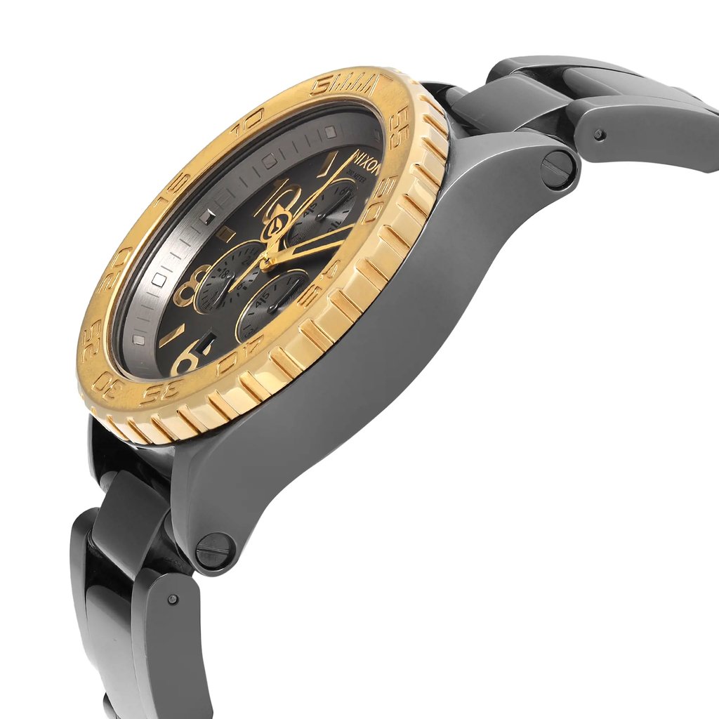 View Of Crown Facing Side Of Nixon A037-1228 Stainless Steel Watch Pre Owned Condition