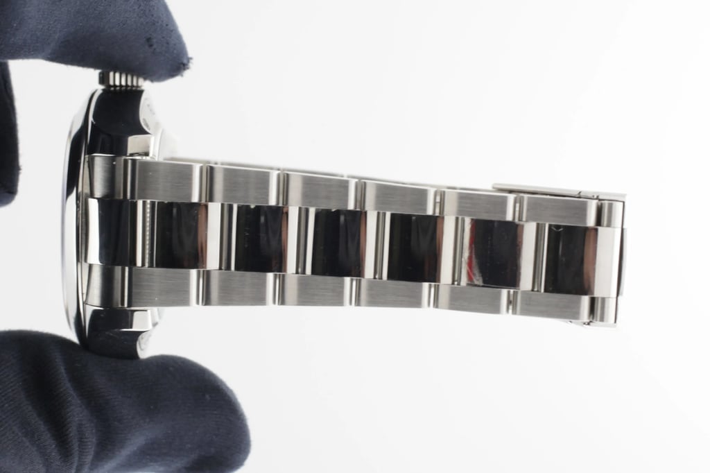 10th image of Rolex 116400 wo Wristwatch, PreOwned condition