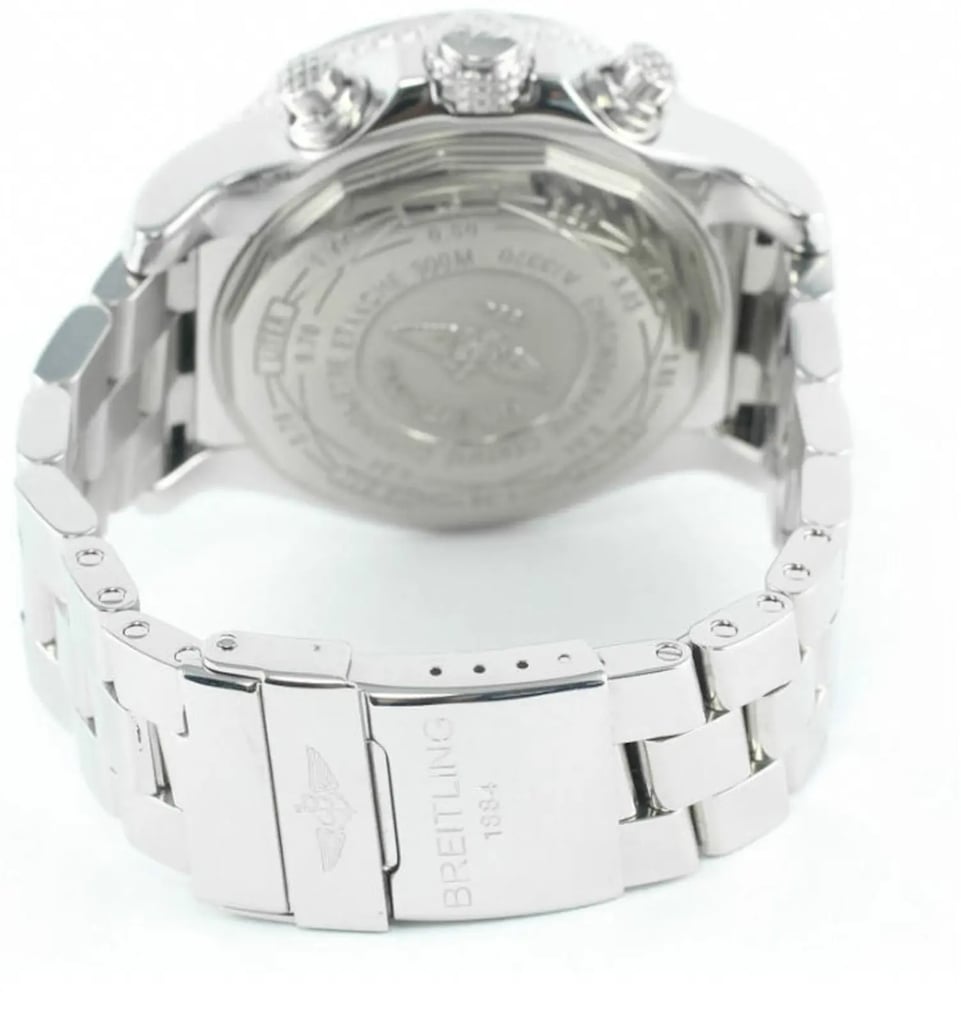 Back View Of {Caseback} Back Case And Closed Stainless Steel Band Of Breitling A1337011/A660-135A Watch Pre Owned Condition