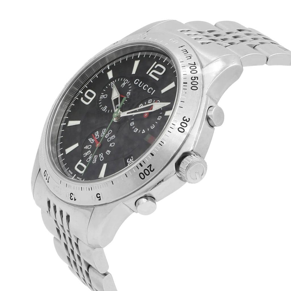 3rd image of Gucci YA126221 Wristwatch, PreOwned condition
