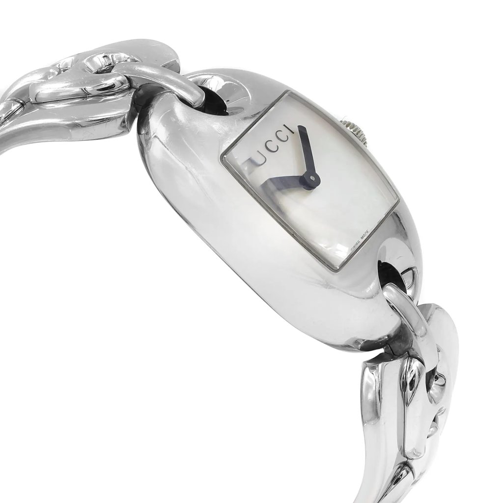 4th image of Gucci Gucci 121 Marina Wristwatch, PreOwned condition