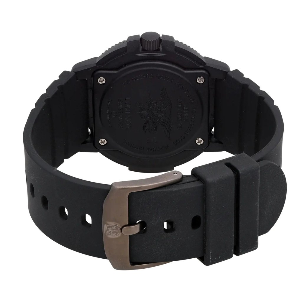 Back View Of Screwback Back Case And Closed Rubber Band Of Luminox XS.3001.BO Watch Pre Owned Condition