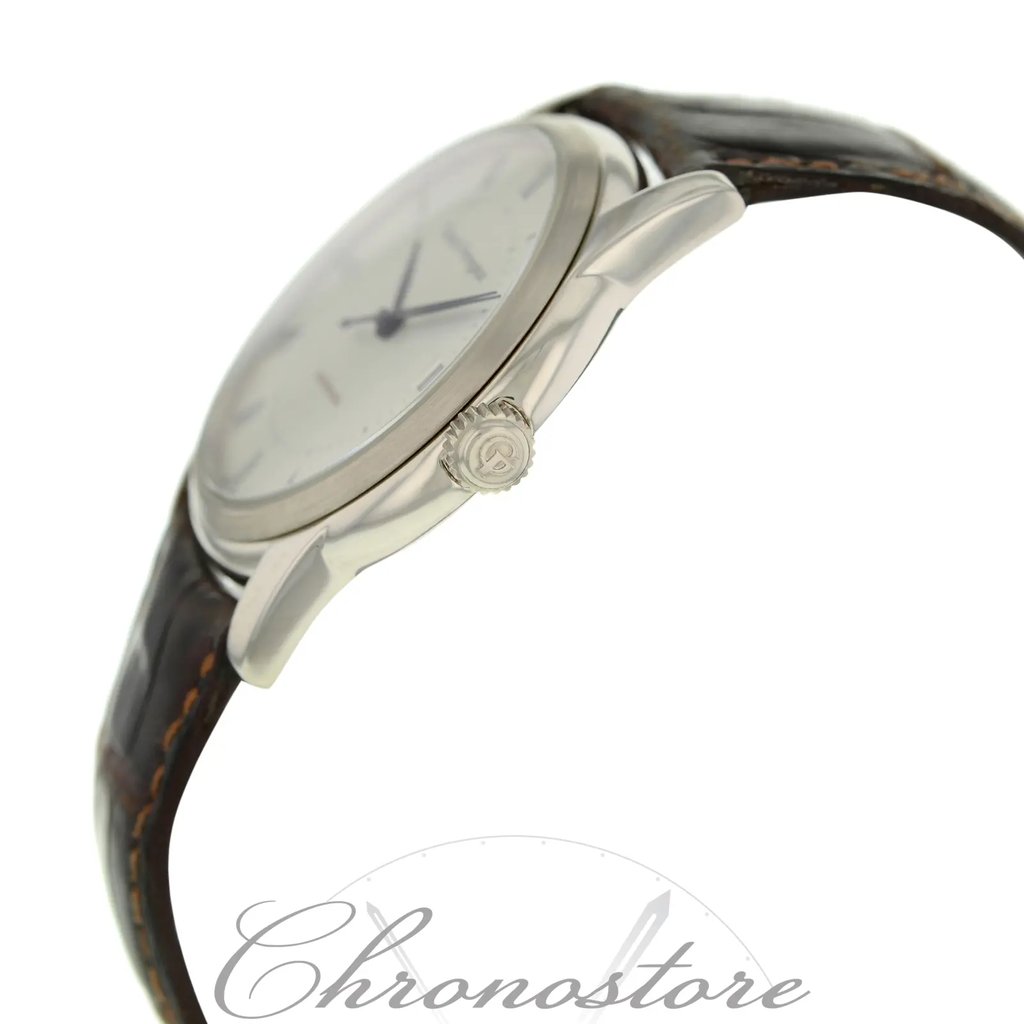 2nd image of Girard-Perregaux Ref. 9052 Wristwatch, PreOwned condition