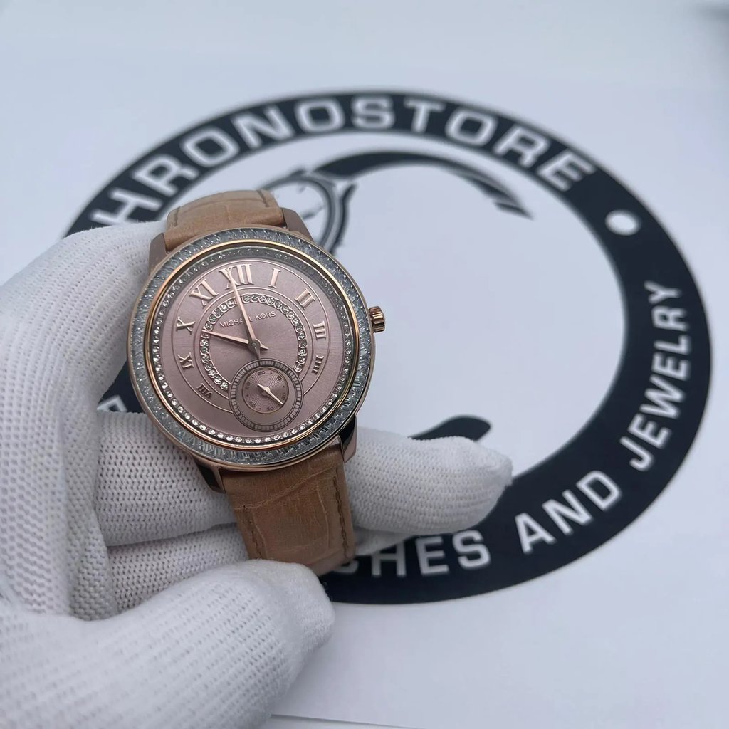 5th image of Michael Kors Michael Kors Madelyn Wristwatch, PreOwned condition