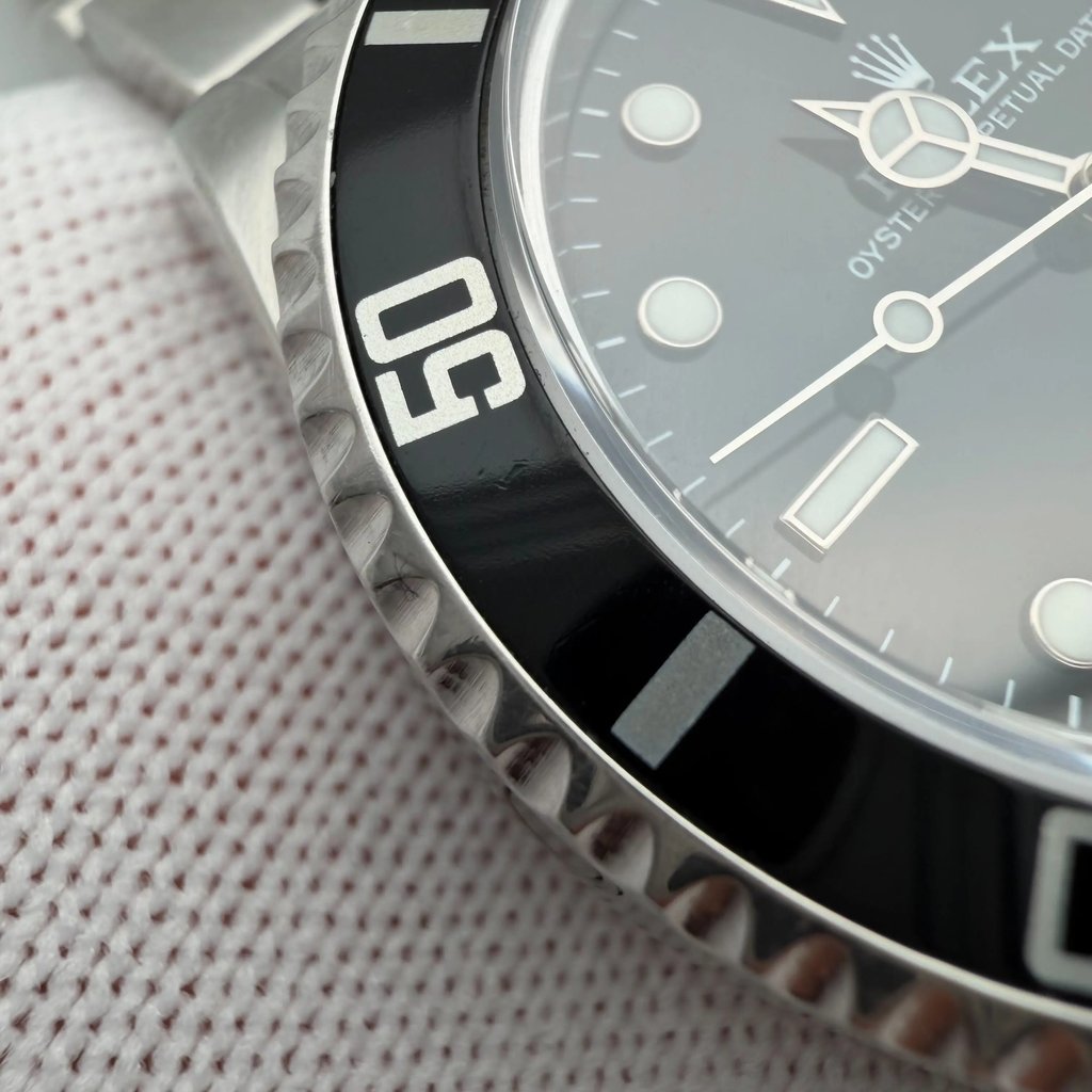 7th image of Rolex Rolex Sea-Dweller 16600 Wristwatch, PreOwned condition
